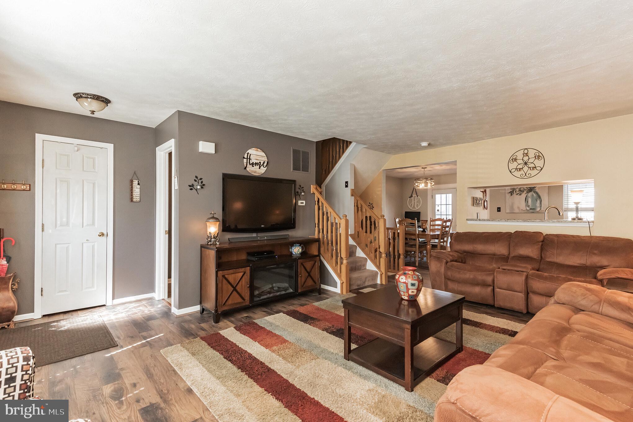 5314 Kelmscot Road Baltimore, MD 21237 - Photo 9 of 33 Gallery Image 9
