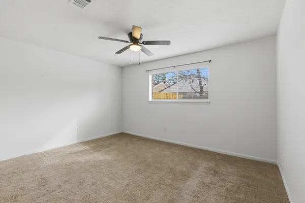 $240,000 | 218 Oxford Drive, Conroe, TX 77303