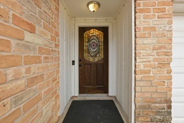 $240,000 | 218 Oxford Drive, Conroe, TX 77303