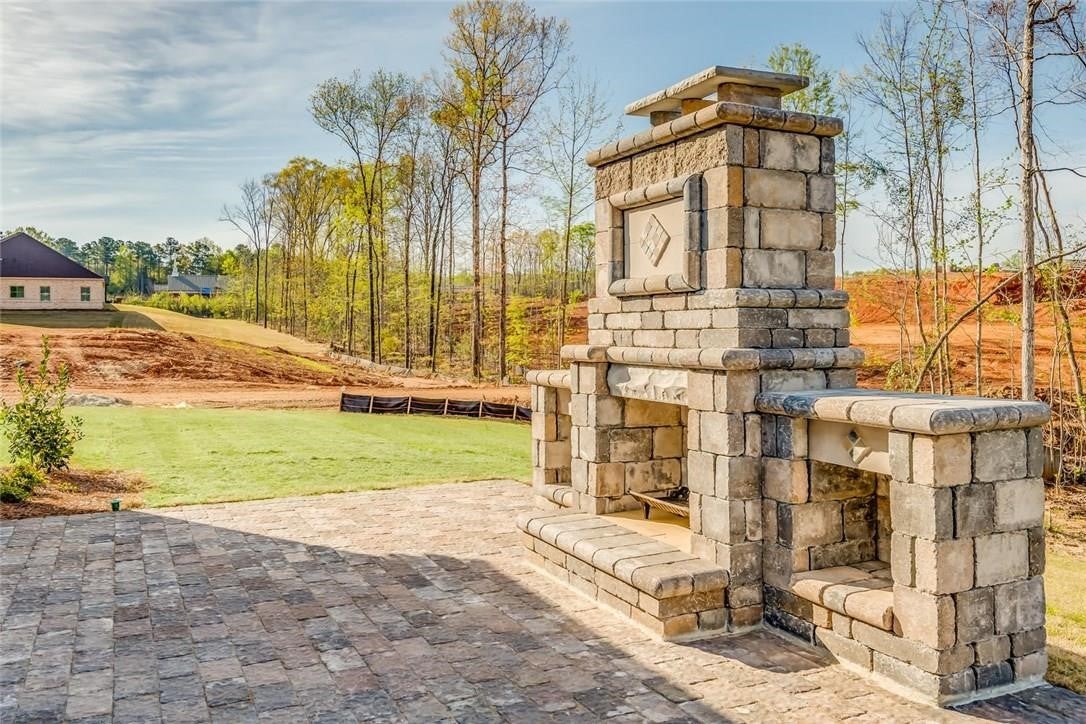 1996 Rocky Brook Road Opelika, AL 36801 - Photo 3 of 36 Gallery Image 3