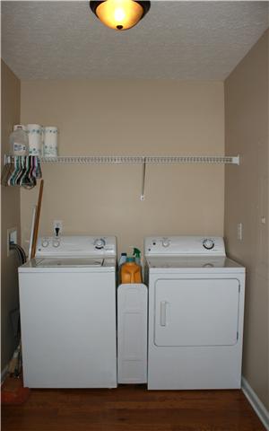 605 Gunn Lane Springfield, TN 37172 - Photo 9 of 14 Utility Room