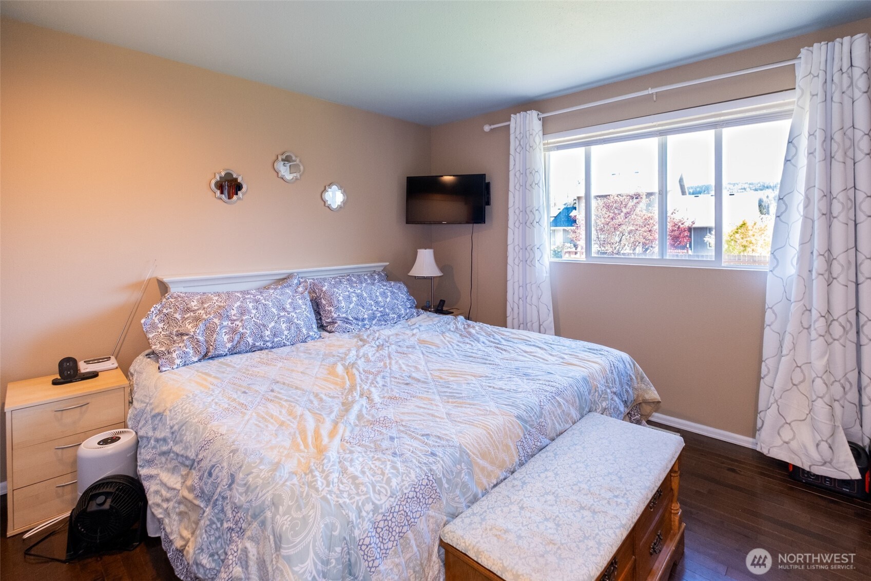 3780 Magrath Road Bellingham, WA 98226 - Photo 15 of 38 a bedroom with a bed and a window