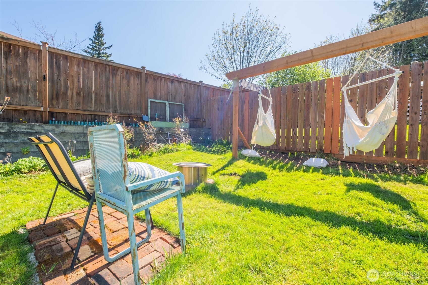 3780 Magrath Road Bellingham, WA 98226 - Photo 32 of 38 a view of a backyard with swimming pool