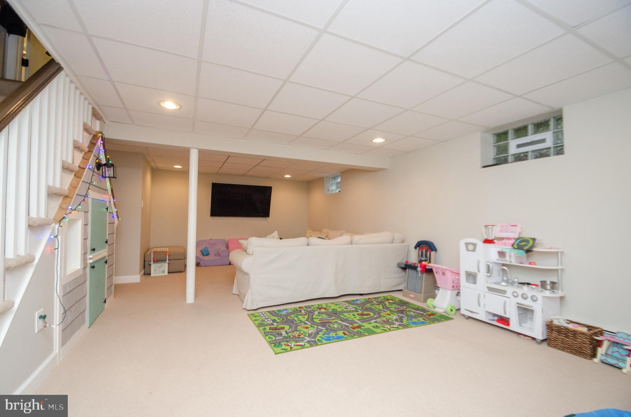 5910 Meadowood Road Baltimore, MD 21212 - Photo 6 of 27 Gallery Image 6