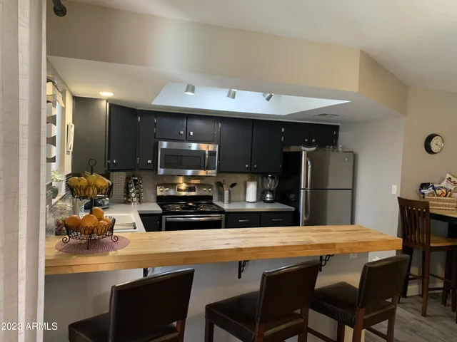 $3,000 | 1402 South Jentilly Lane, Unit 104, Tempe, AZ 85281