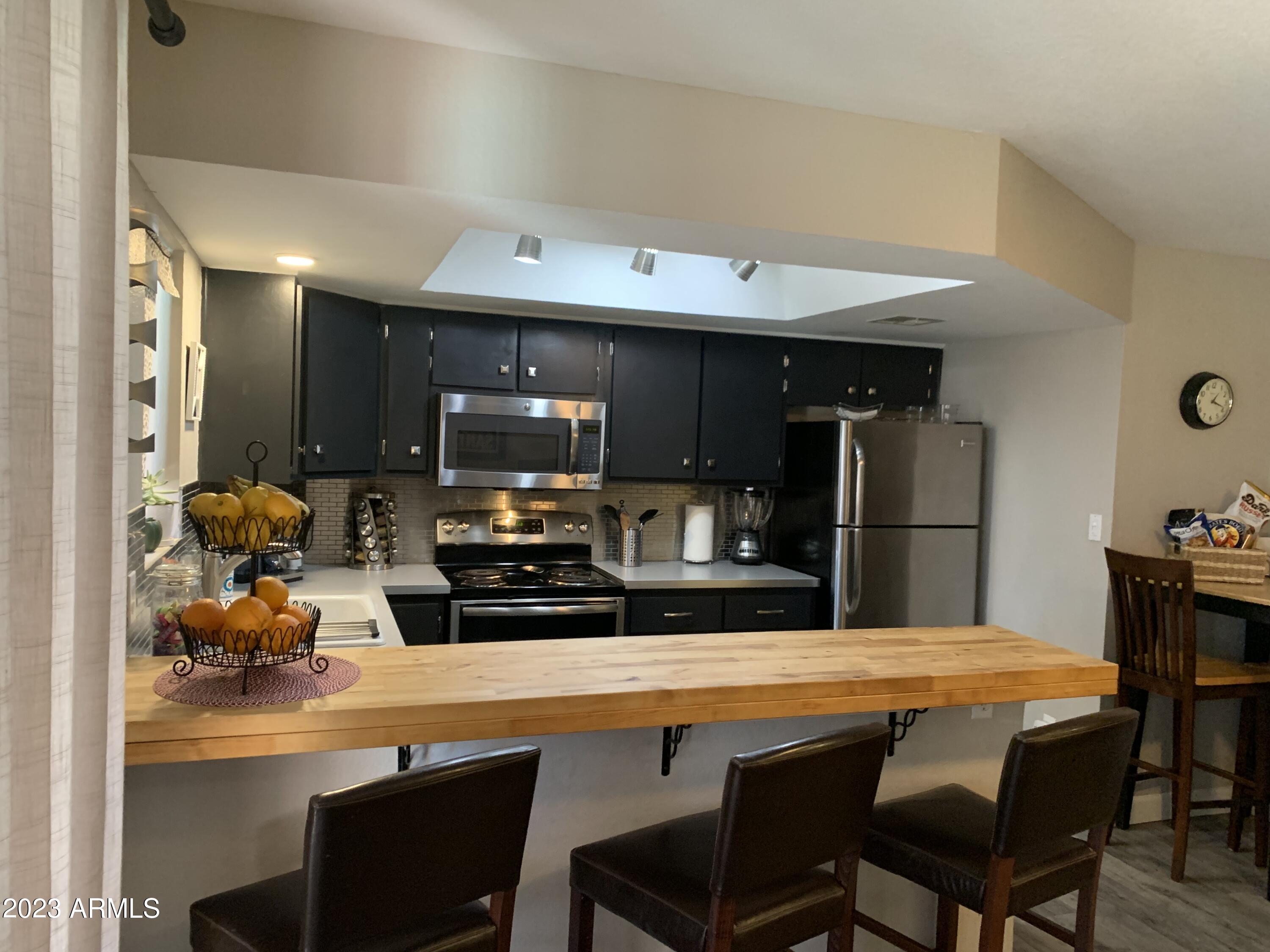 1402 South Jentilly Lane, Unit 104 Tempe, AZ 85281 - Photo 2 of 32 IMG_5007