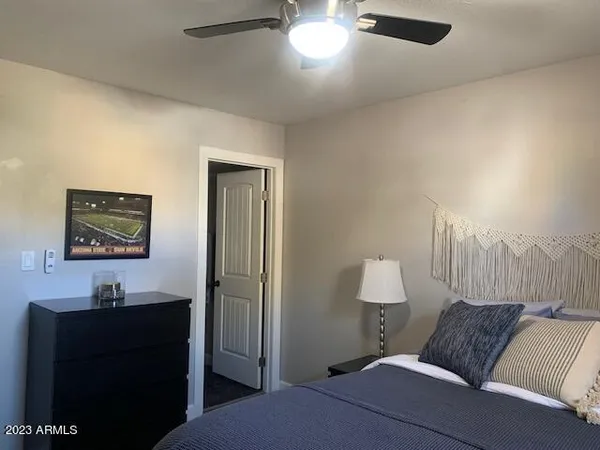 $3,000 | 1402 South Jentilly Lane, Unit 104, Tempe, AZ 85281