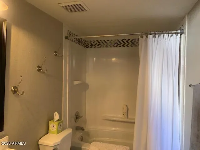 $3,000 | 1402 South Jentilly Lane, Unit 104, Tempe, AZ 85281