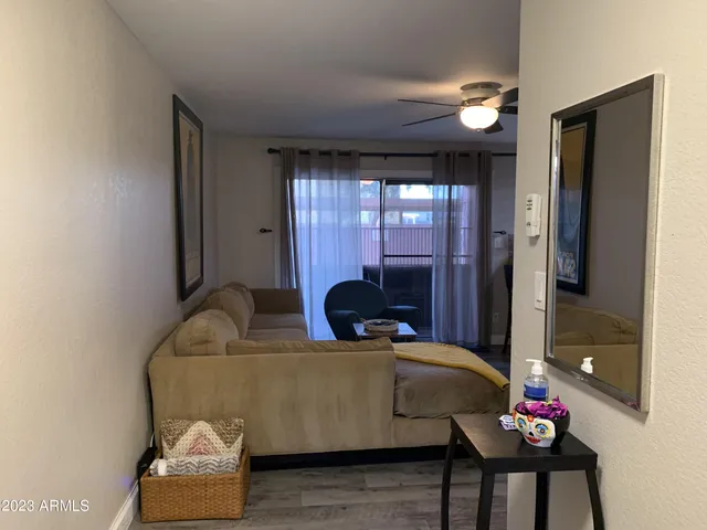$3,000 | 1402 South Jentilly Lane, Unit 104, Tempe, AZ 85281