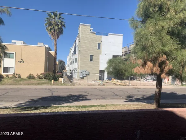 $3,000 | 1402 South Jentilly Lane, Unit 104, Tempe, AZ 85281