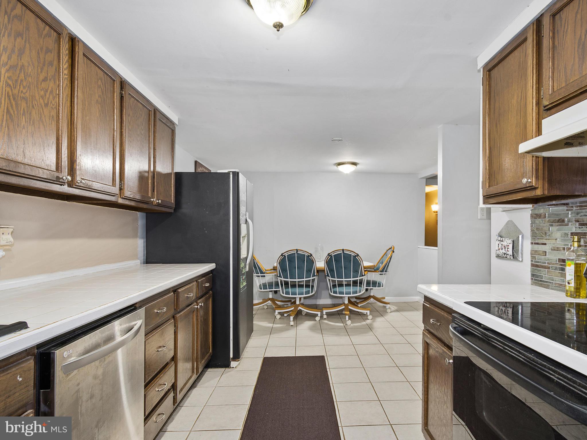 217 Kirkhoff Road Westminster, MD 21158 - Photo 11 of 30 Kitchen