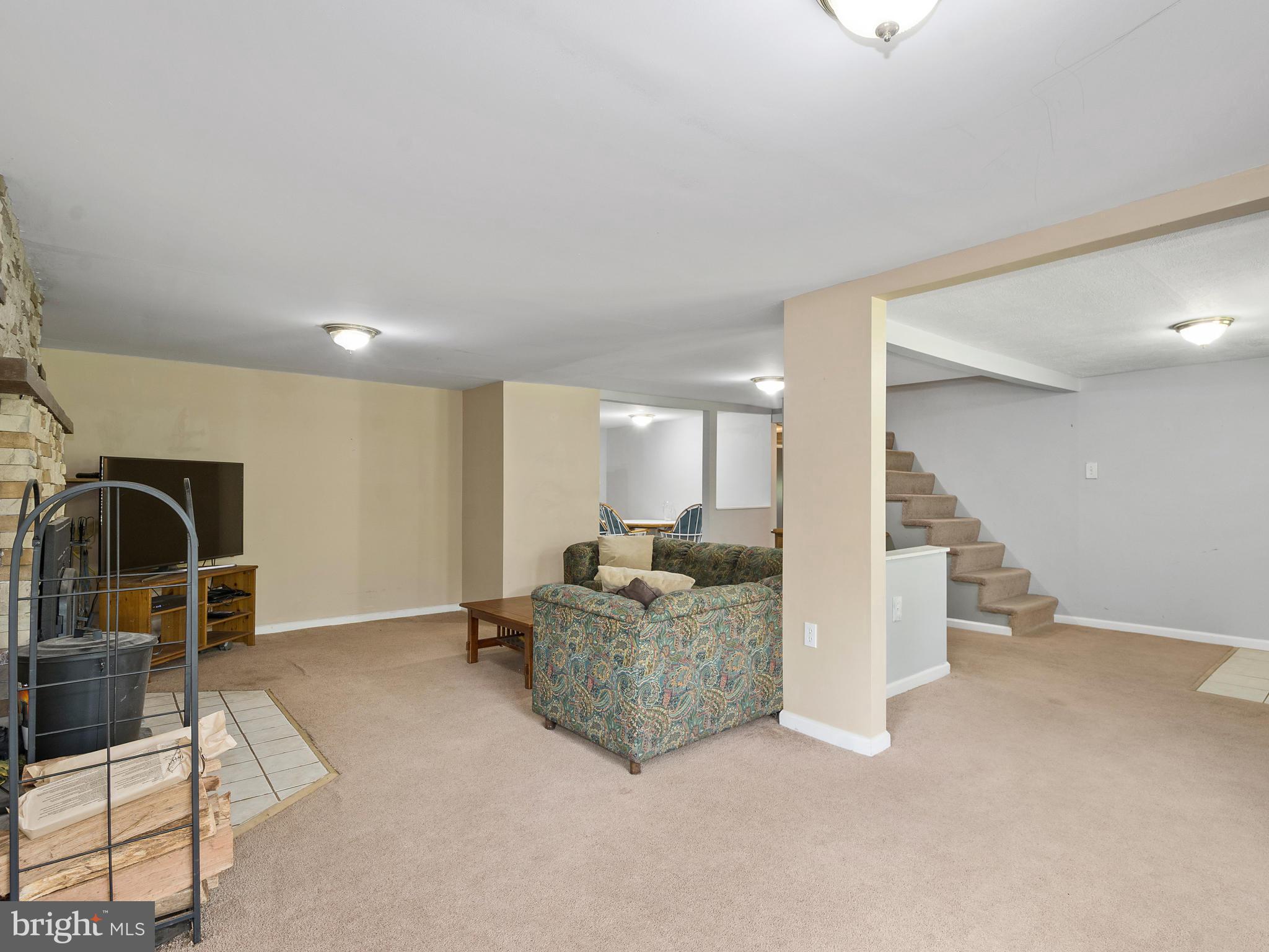 217 Kirkhoff Road Westminster, MD 21158 - Photo 6 of 30 Family Room