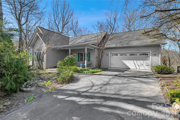 $650,000 | 63 Wanei Court, Brevard, NC 28712