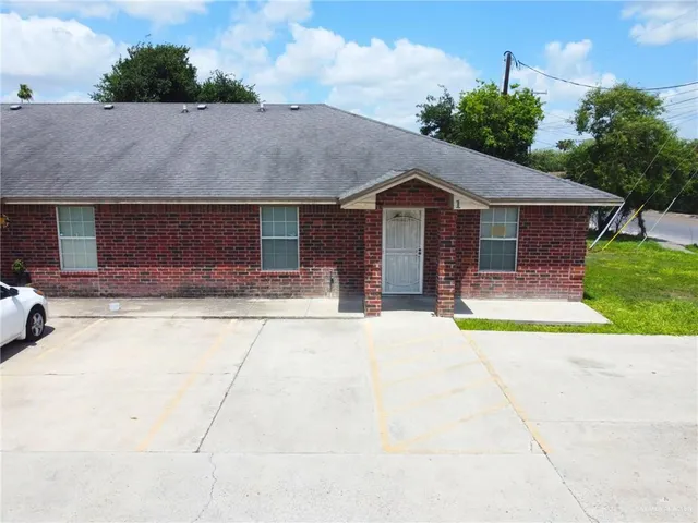 $670,000 | 905 South Avenue, Donna, TX 78537