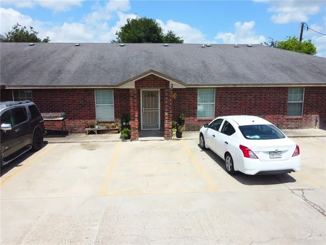 $670,000 | 905 South Avenue, Donna, TX 78537
