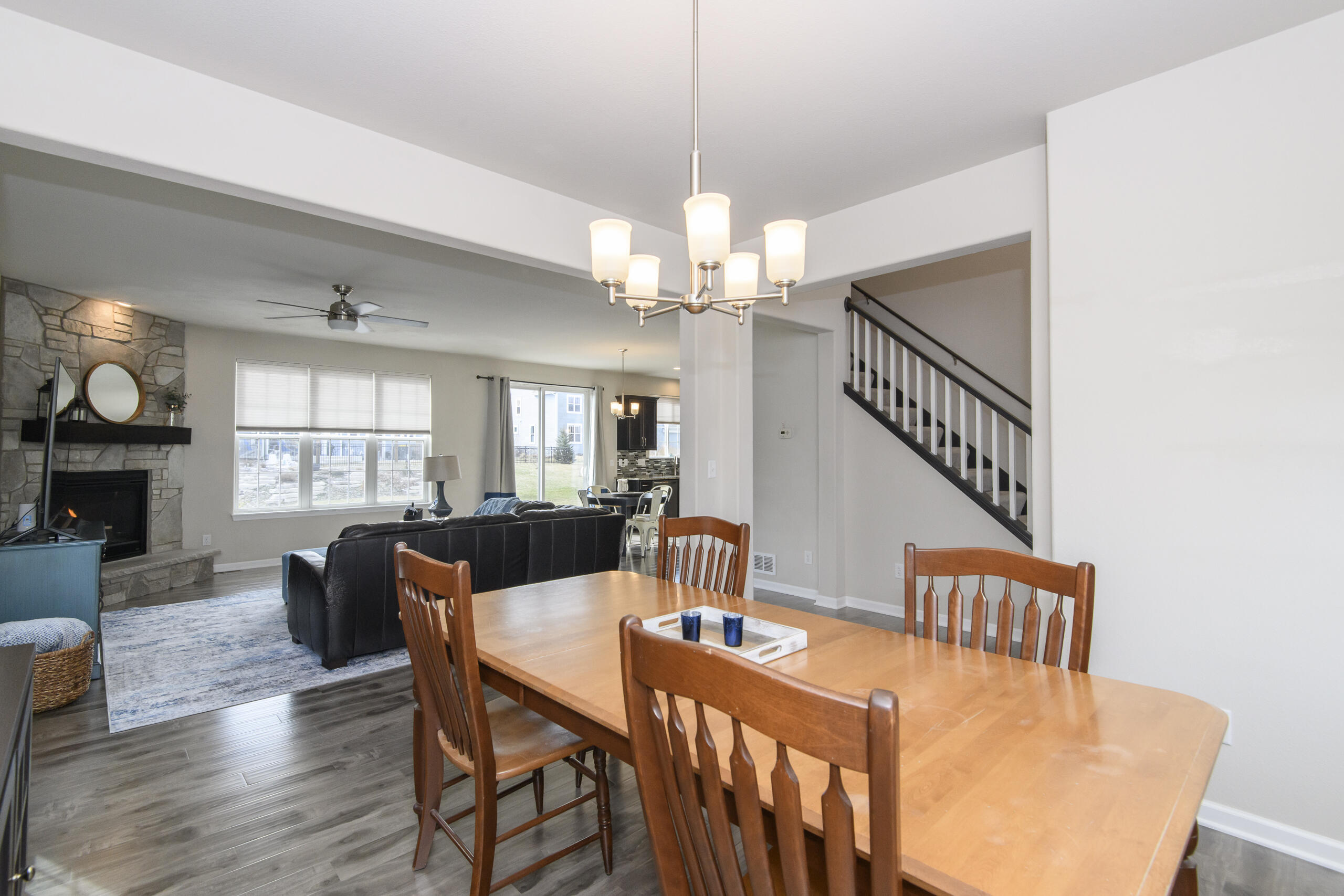 3513 Olde Howell Road Waukesha, WI 53188 - Photo 5 of 46 3513 Olde Howell-13-2