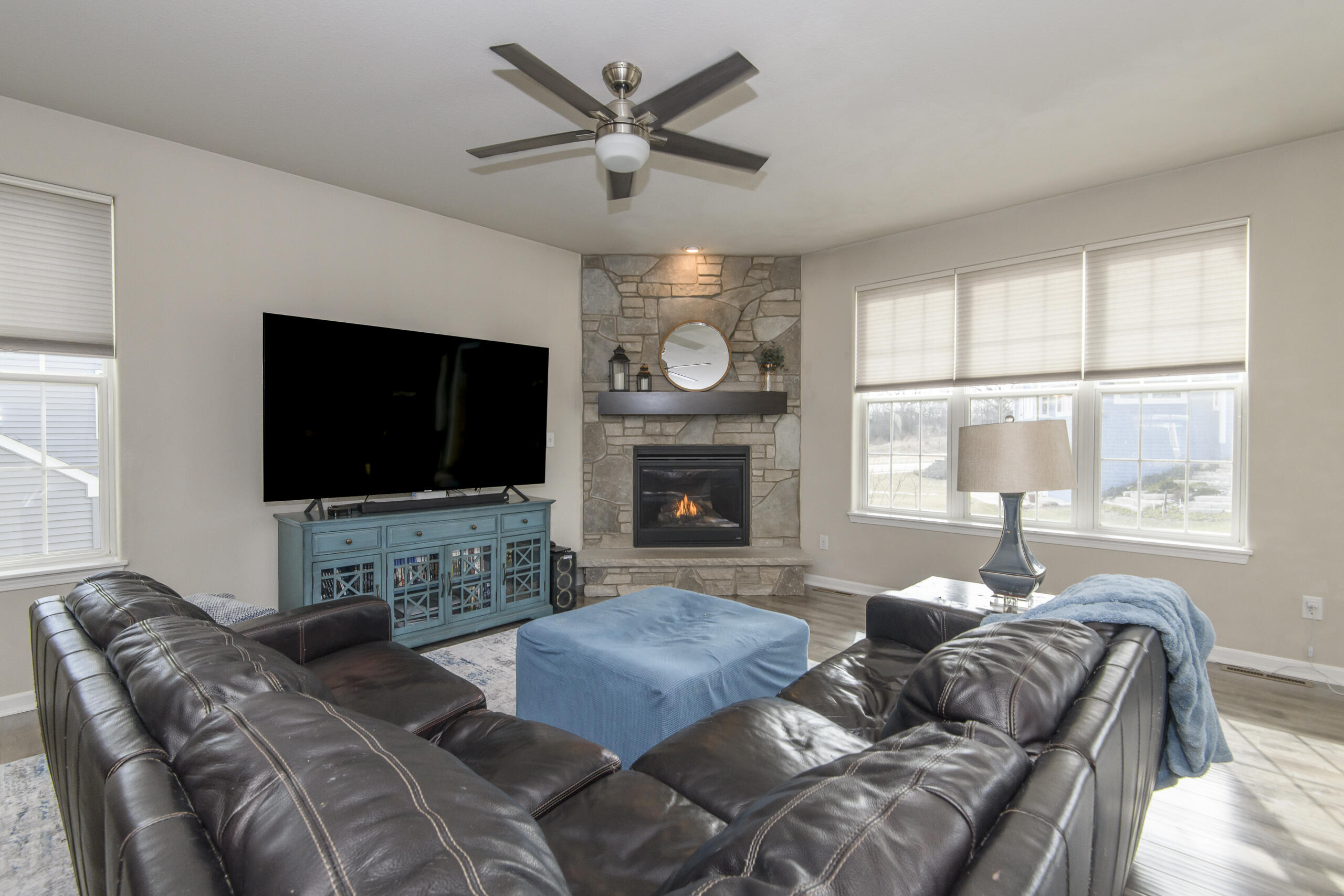3513 Olde Howell Road Waukesha, WI 53188 - Photo 7 of 46 3513 Olde Howell-22-2