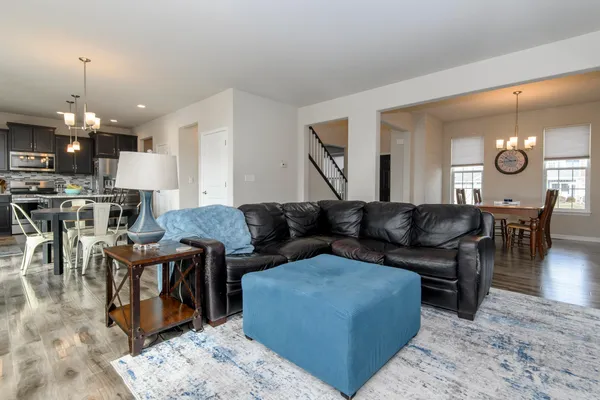 $699,900 | 3513 Olde Howell Road, Waukesha, WI 53188