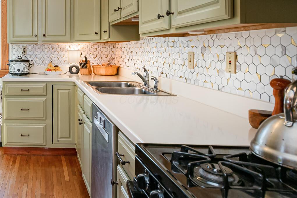 761 South Cassingham Road Columbus, OH 43209 - Photo 6 of 31 untitled-2