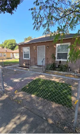 $1,800 | 8642 Bennett Avenue, Fontana, CA 92335
