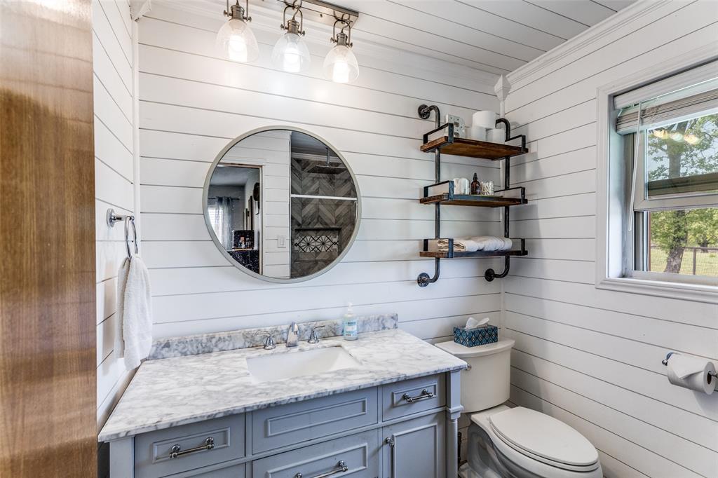 1232 County Road 4371 Decatur, TX 76234 - Photo 12 of 32