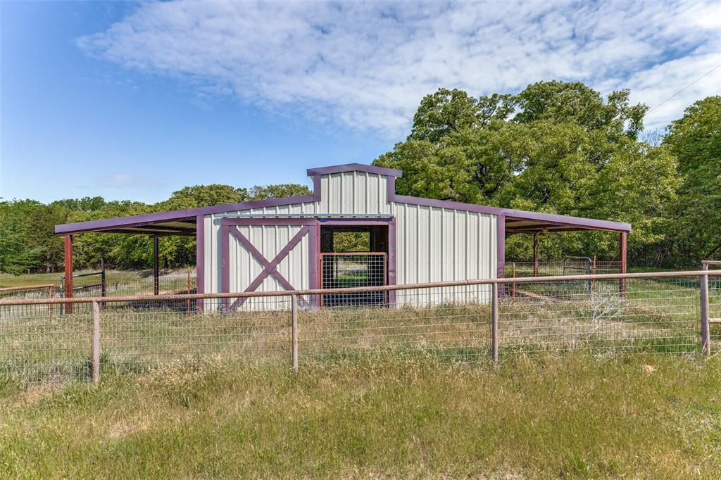 1232 County Road 4371 Decatur, TX 76234 - Photo 19 of 32