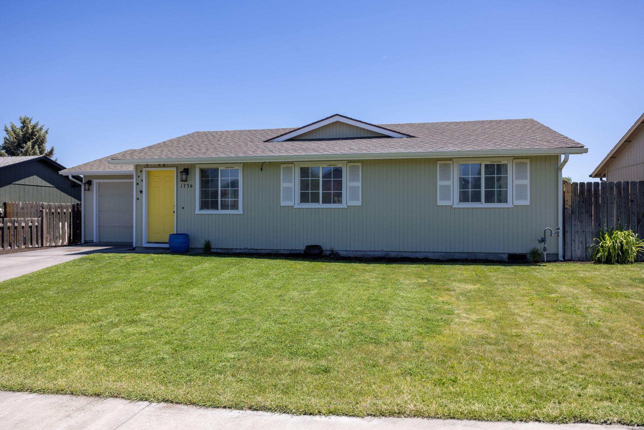 1736 Southwest 35th Street Redmond, OR 97756 - Photo 1 of 31 30-web-or-mls-1736 SW 35th Street-30
