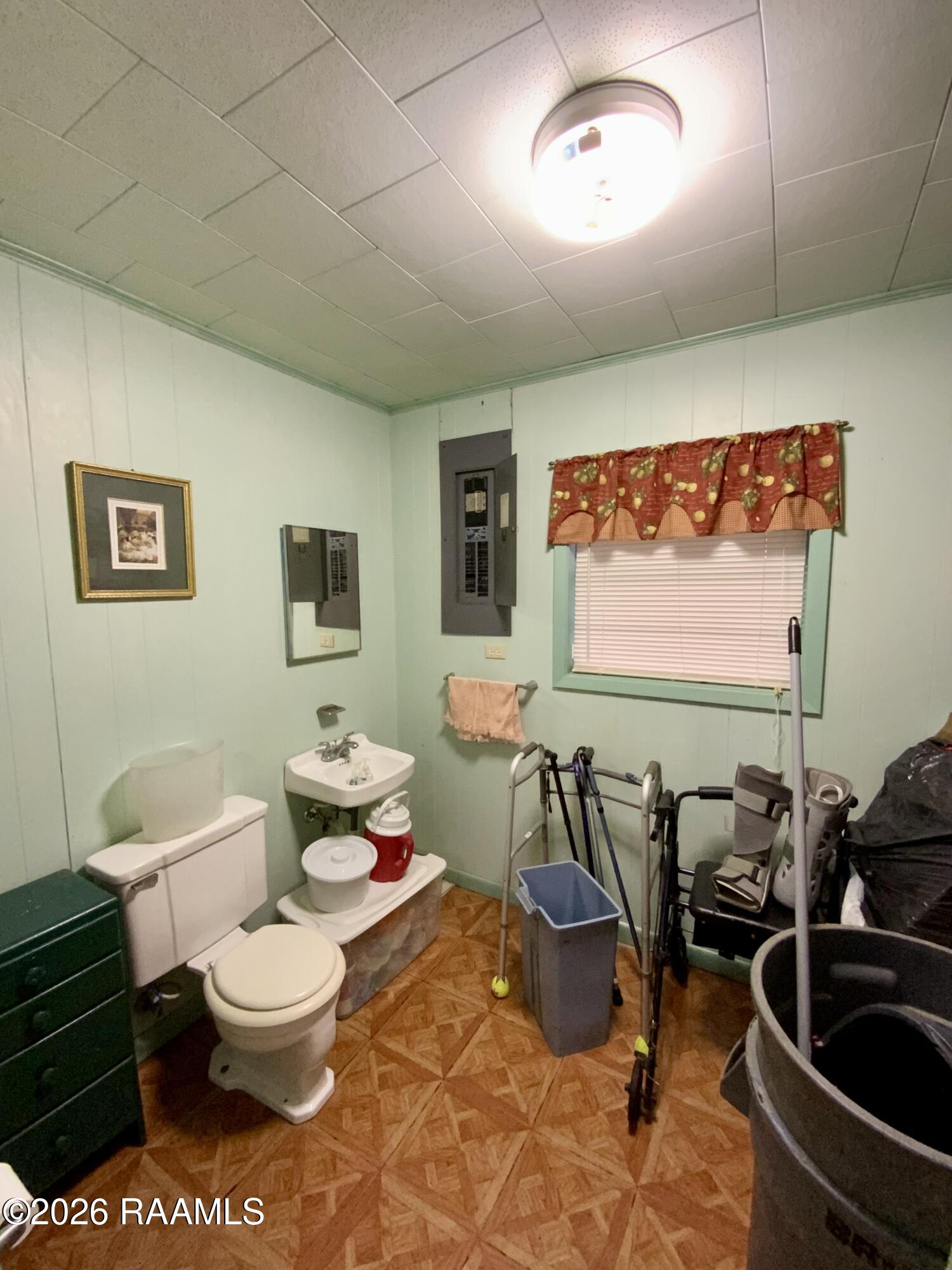 304 East Gloria Switch Road Lafayette, LA 70507 - Photo 6 of 38 IMG_2059