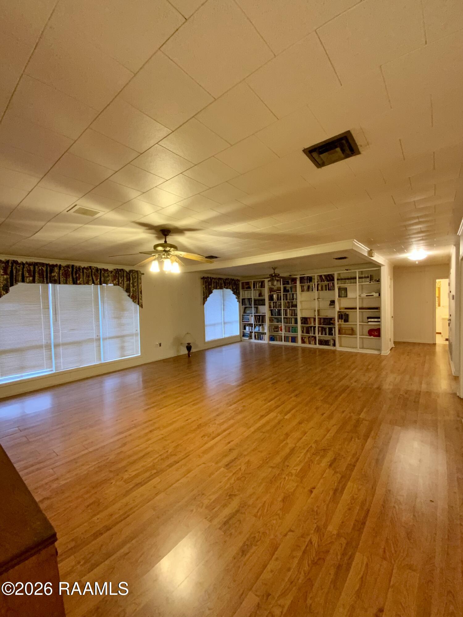 304 East Gloria Switch Road Lafayette, LA 70507 - Photo 7 of 38 IMG_2060