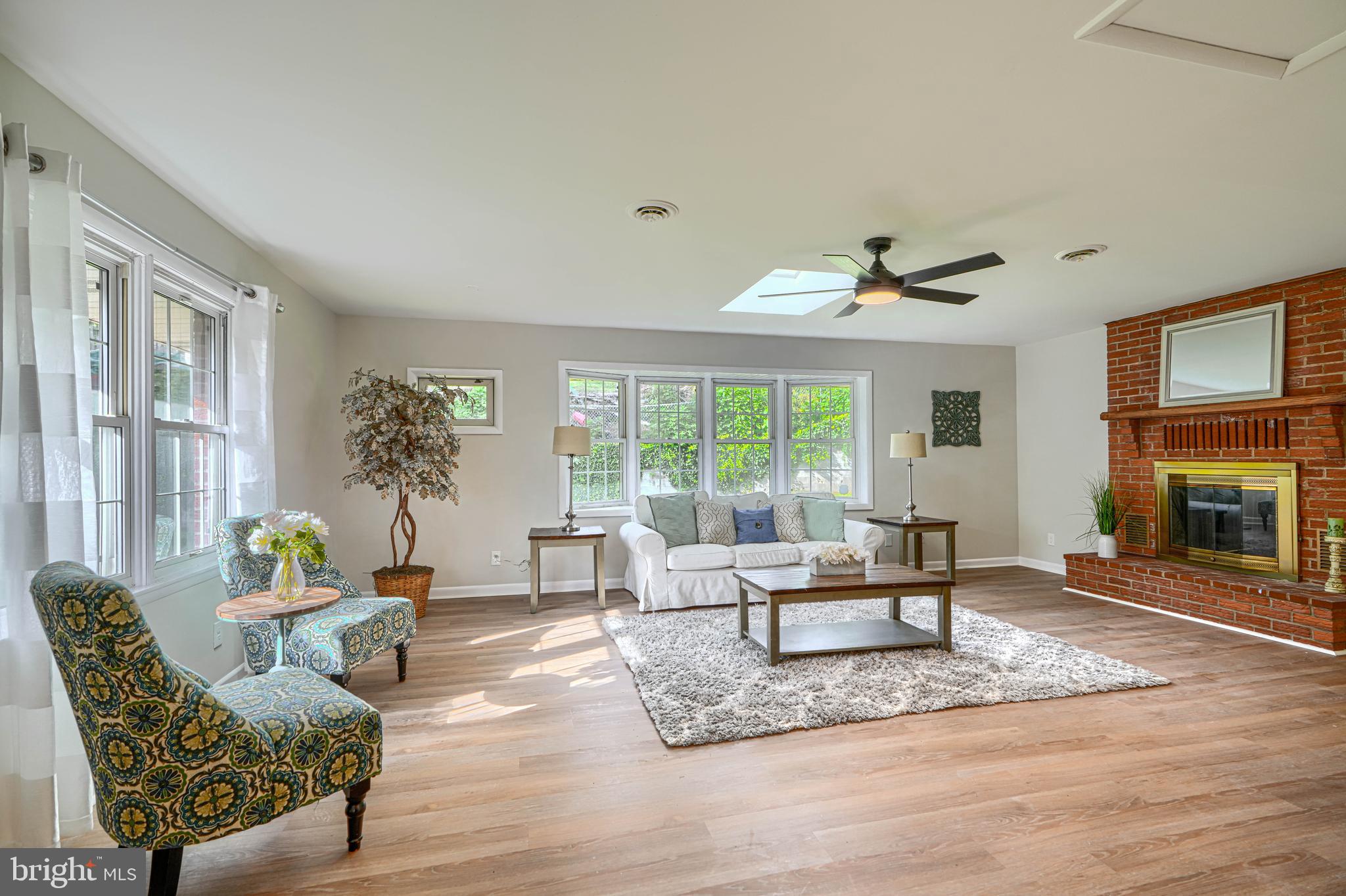 1237 South 48th Street Baltimore, MD 21222 - Photo 23 of 70 Fammily room addition with skylight