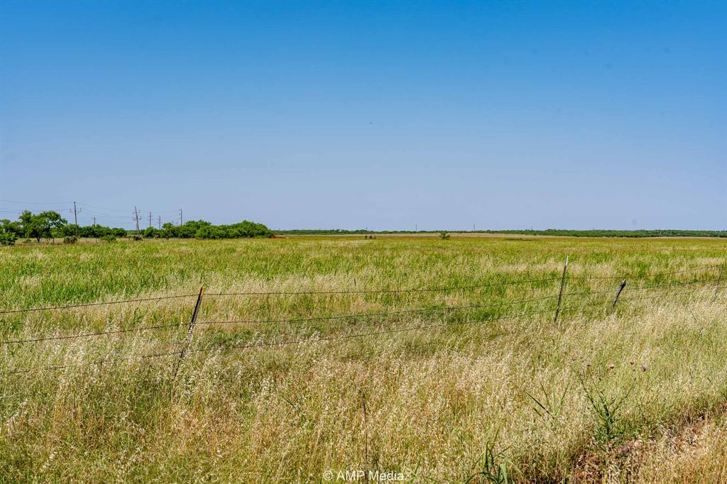 2142 Fm 2142 Hamlin, TX 79520 - Photo 7 of 21 a view of an ocean from a yard