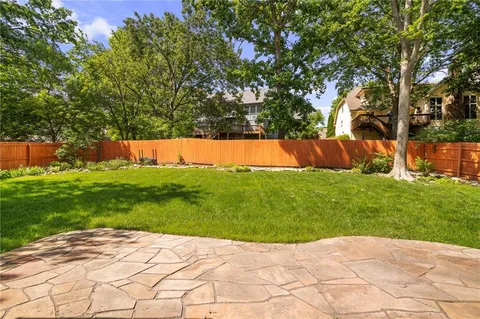 $530,000 | 14610 West 83rd Street, Lenexa, KS 66215