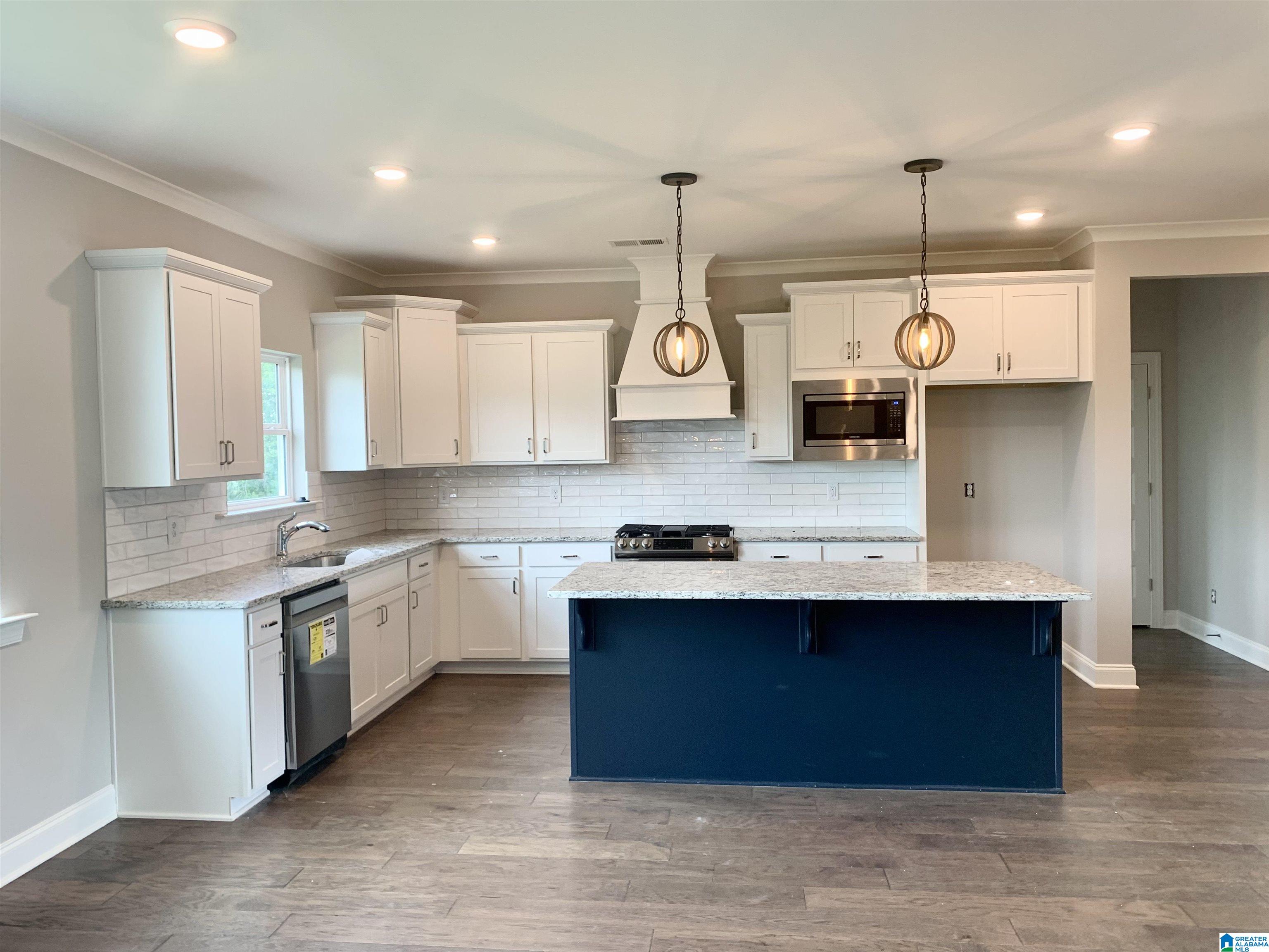 1121 Camellia Ridge Drive Pelham, AL 35124 - Photo 11 of 46