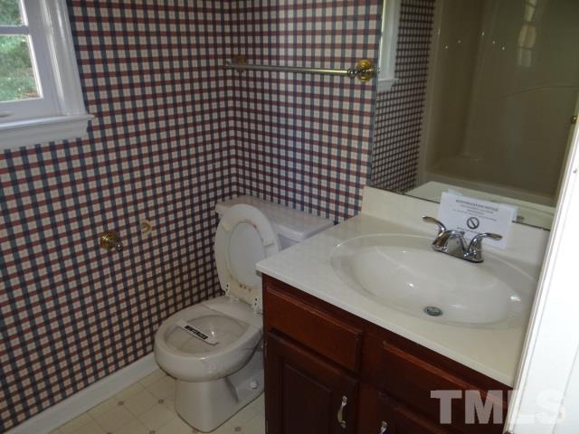 3416 Singleleaf Lane Raleigh, NC 27616 - Photo 10 of 13 Gallery Image 10