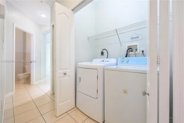 $3,000 | 8964 West Flagler Street, Unit 206, Miami, FL 33174
