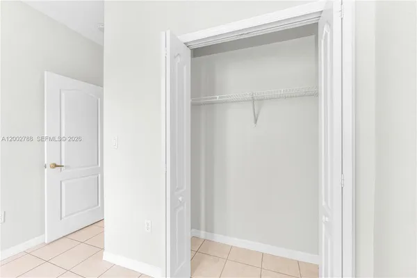 $3,000 | 8964 West Flagler Street, Unit 206, Miami, FL 33174
