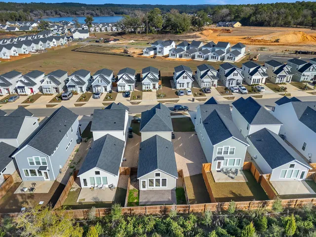 $390,000 | 3707 Meadow Vista Lane, Tallahassee, FL 32308