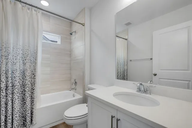 $387,500 | 3707 Meadow Vista Lane, Tallahassee, FL 32308