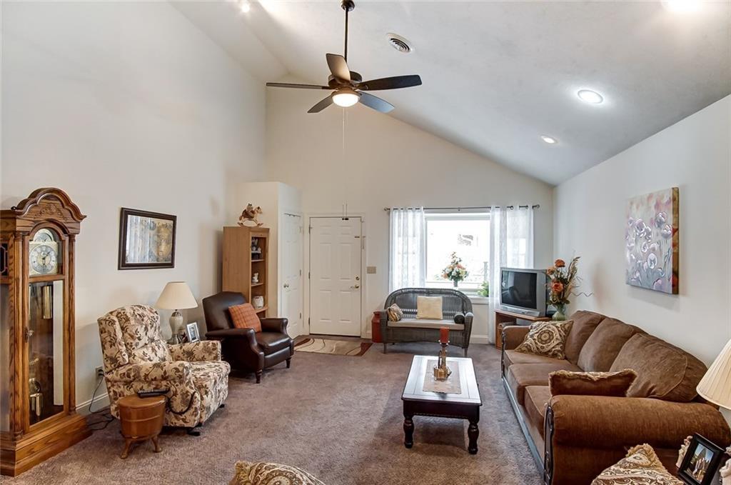 505 Ridgeview Court, Unit 505 Springfield, OH 45504 - Photo 5 of 28