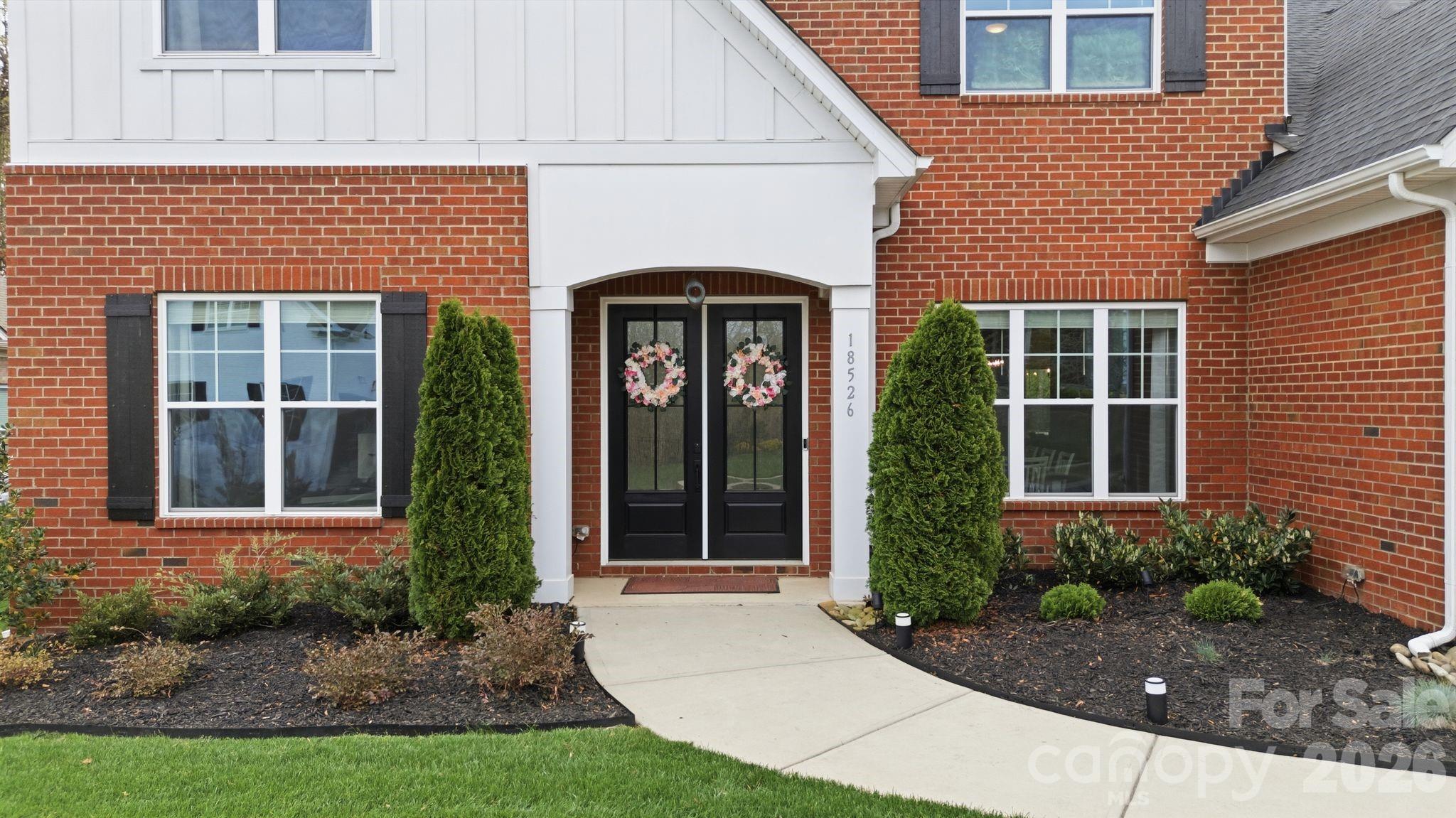 18526 Doves Crest Road Cornelius, NC 28031 - Photo 5 of 47