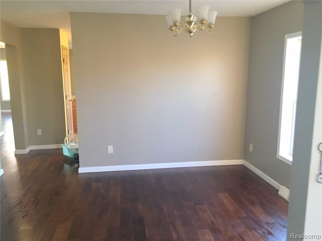 5757 Milett Road Fowlerville, MI 48836 - Photo 14 of 29 14.JPG