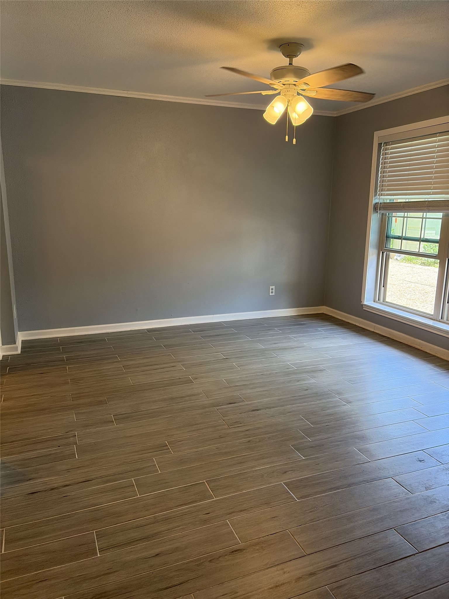 11540 Chimney Rock Road, Unit 124 Houston, TX 77096 - Photo 2 of 9