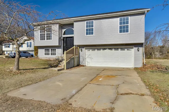 $289,900 | 29841 Marlin Drive, Wright City, MO 63390
