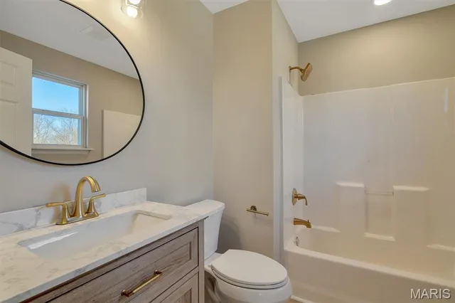 $289,900 | 29841 Marlin Drive, Wright City, MO 63390