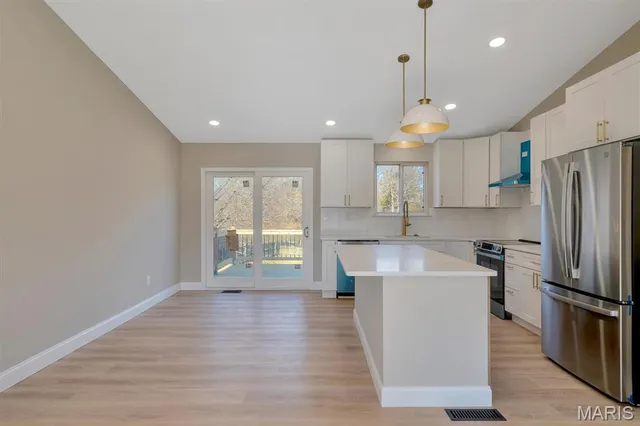 $289,900 | 29841 Marlin Drive, Wright City, MO 63390