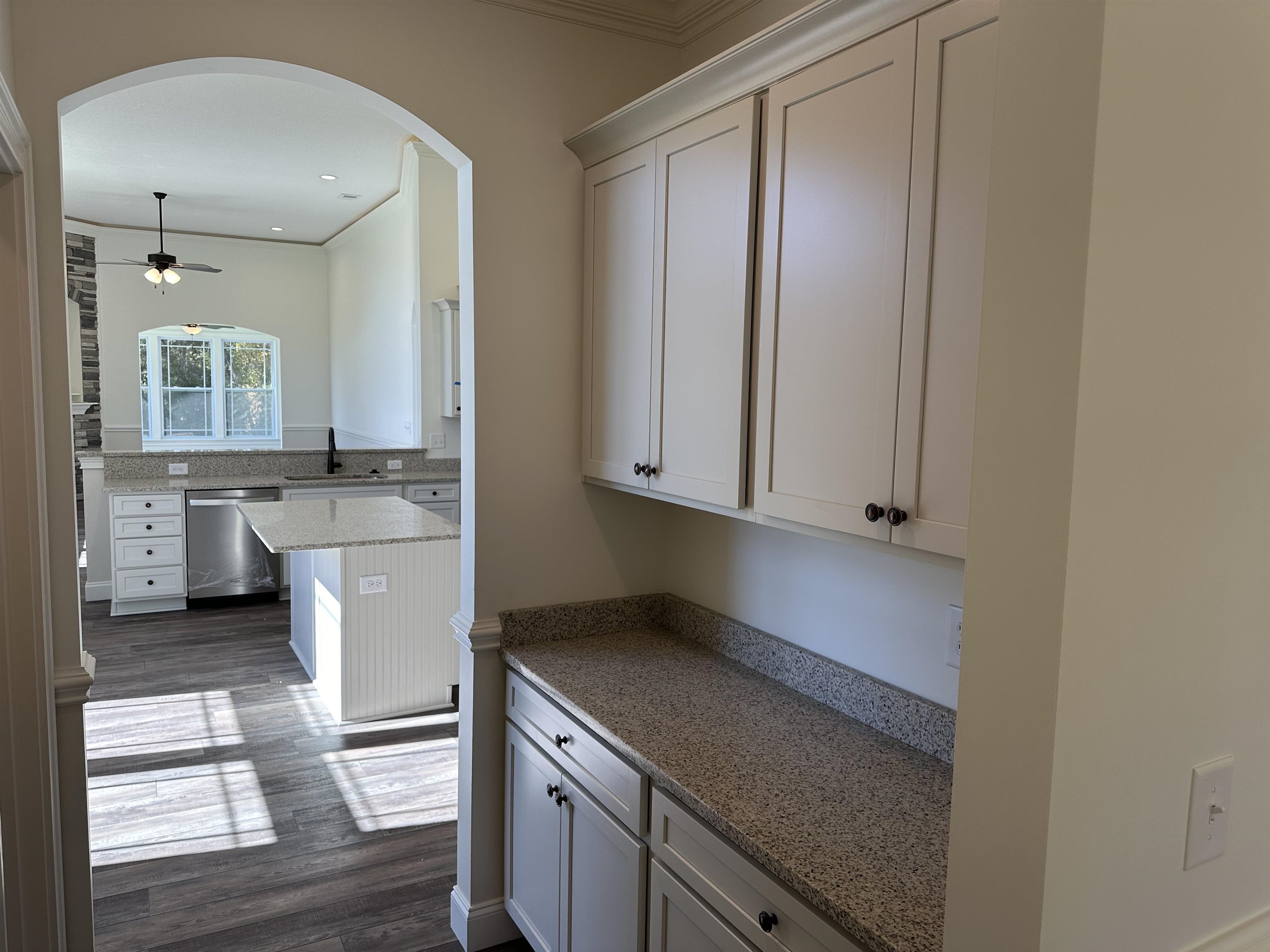 1093 Caldwell Road Campobello, SC 29322 - Photo 3 of 20