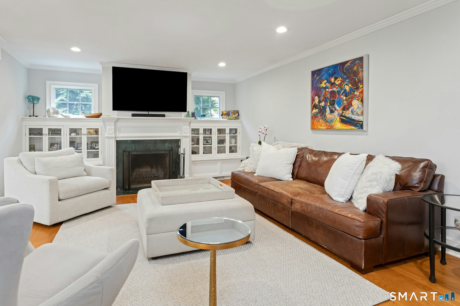 11 Walmsley Road Darien, CT 06820 - Photo 4 of 38