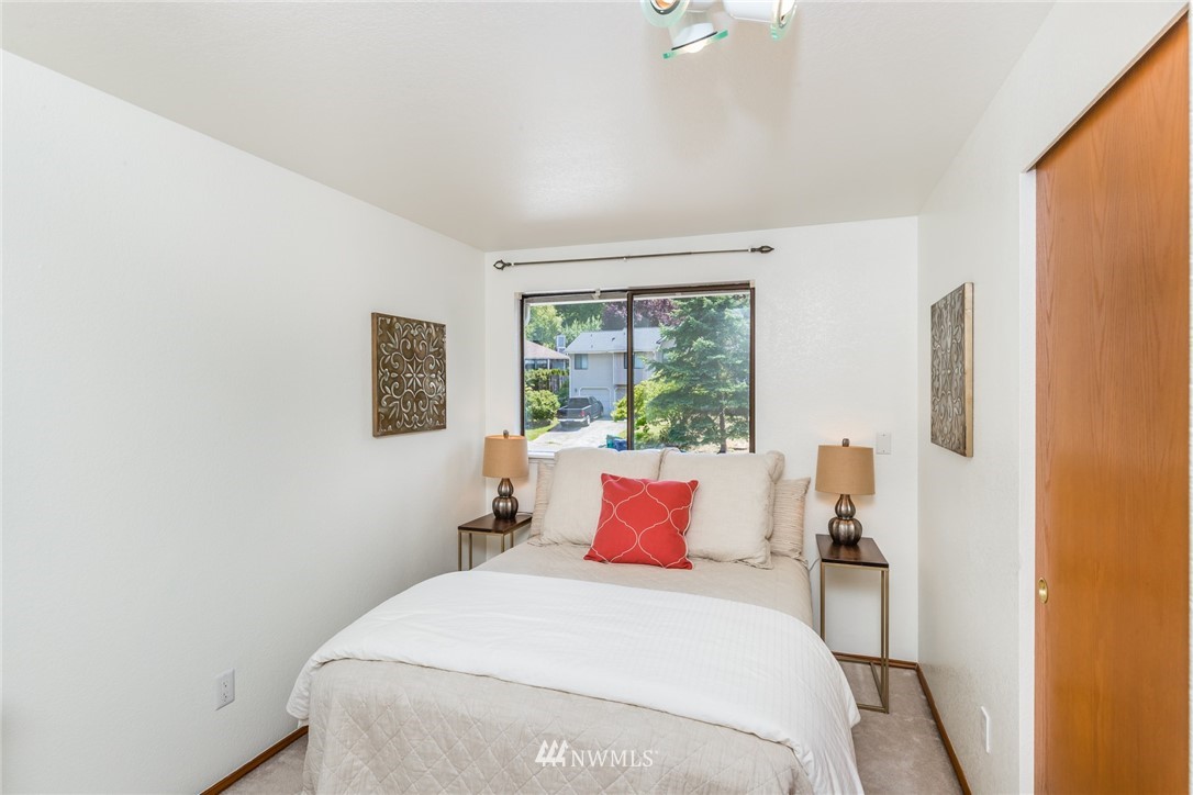 18328 23rd Drive Southeast Bothell, WA 98012 - Photo 14 of 25 Gallery Image 14
