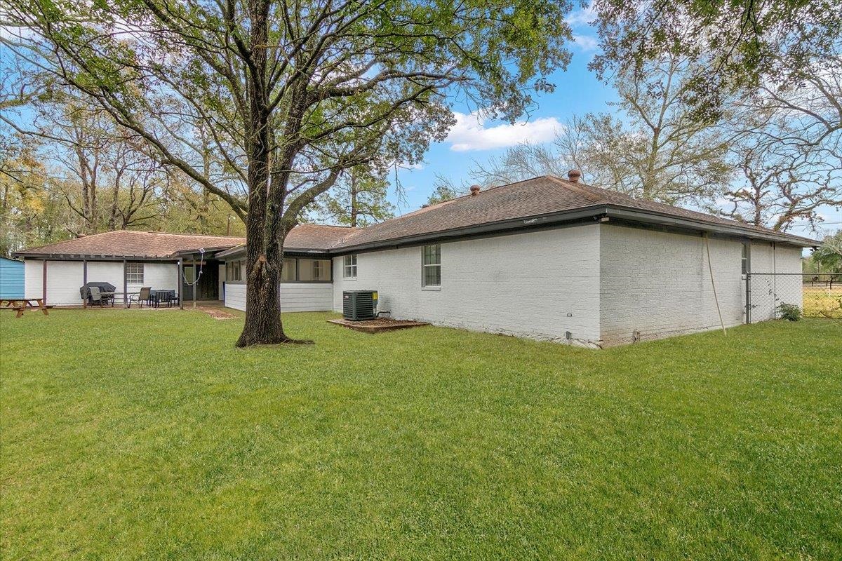 4595 Eaves Road Vidor, TX 77662 - Photo 28 of 33