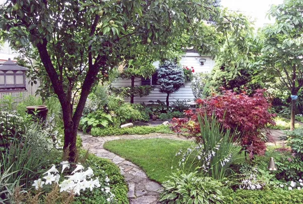 $925,000 | 1229 West Hood Avenue, Chicago, IL 60660